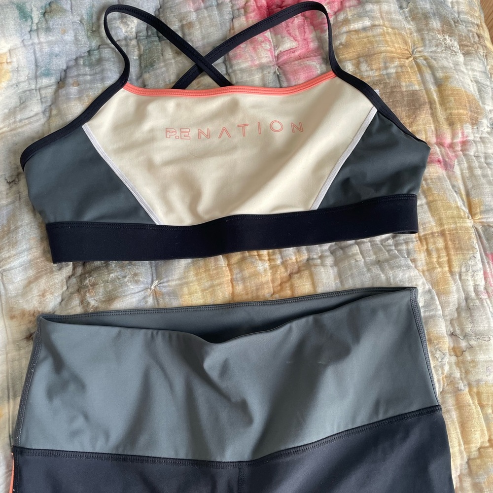 P.E. Nation Workout set
